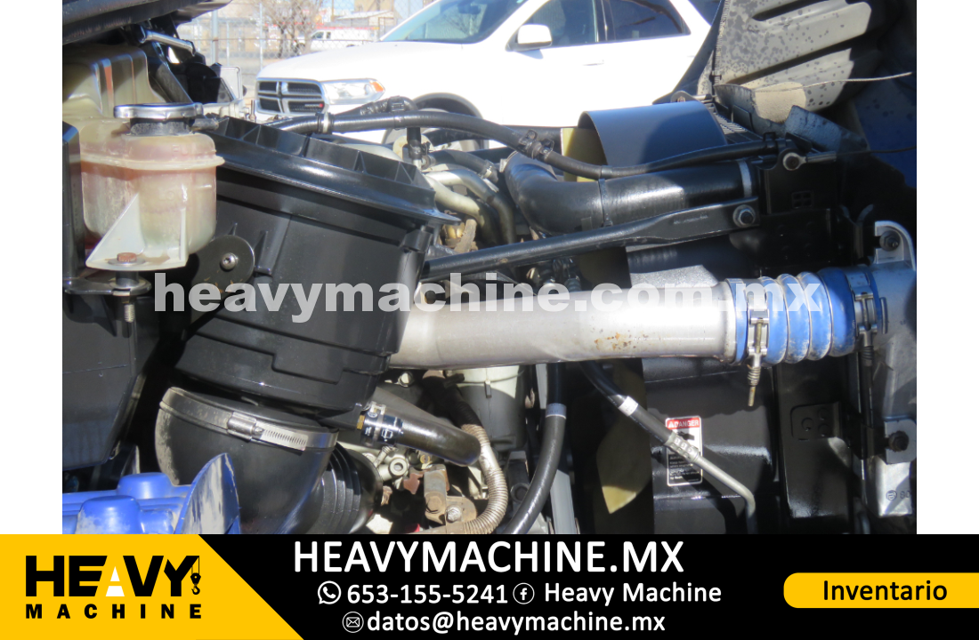 Grúa Articulada 2007 Freightliner M2 106